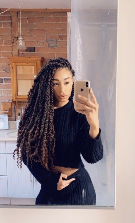 Nia Simone free star pictures