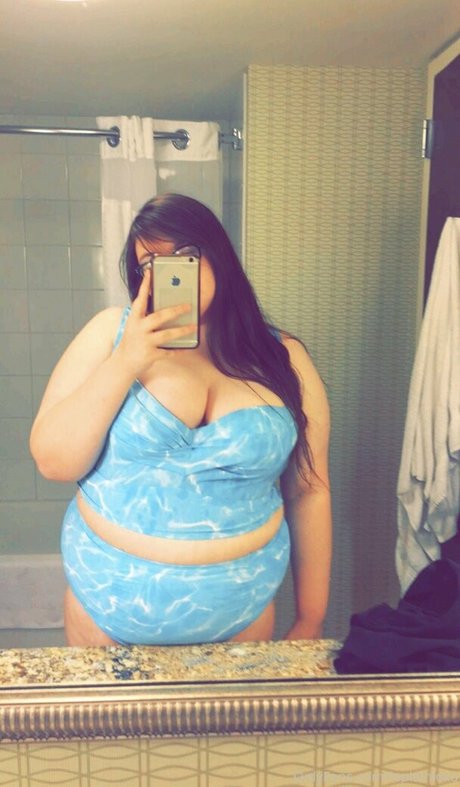 loplainloxo sexy actress image