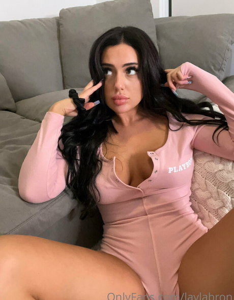 laylabron model xxx pics