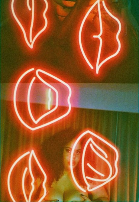 marswantsyoufree naked star pics