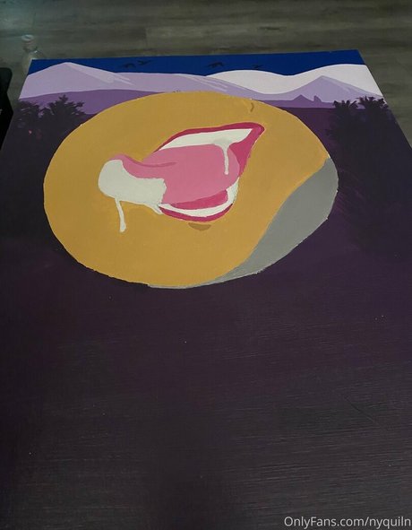 nyquiln model free photo