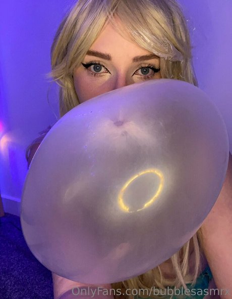 bubblesasmrx beautiful pornstar photo