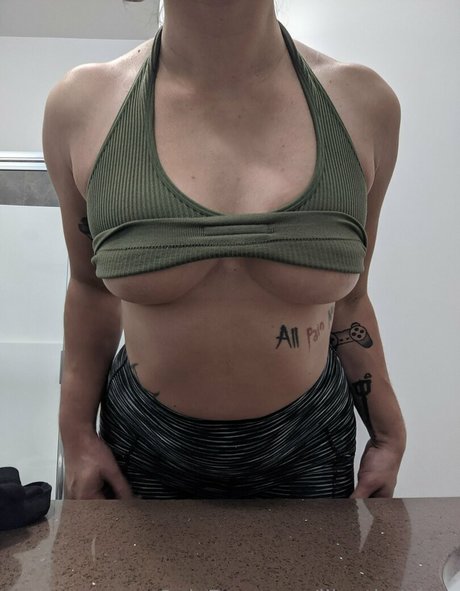 lilpetboofree hot pornstar photo