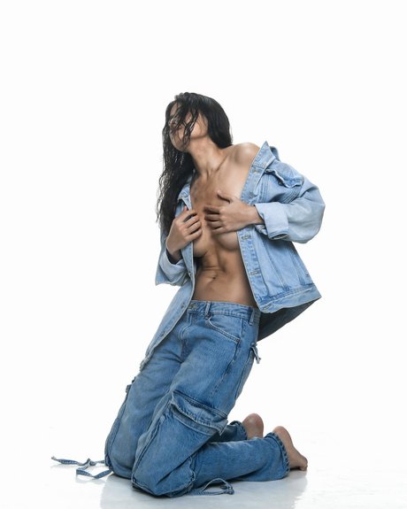 Melanie Angeles star erotic pic