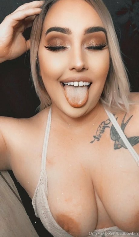 luxxxstone naked star pictures