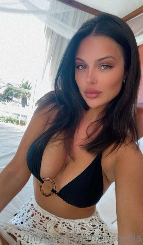 Sophie Ruby Blake naked actress archive