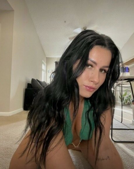 hairy armpits onlyfans pretty pics