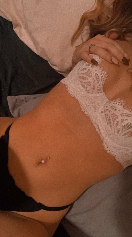 kenna1124 nude actress pic