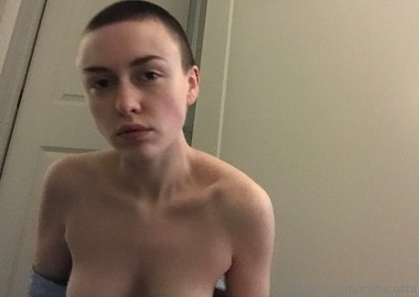 redhead squirt onlyfans sexy nude gallery