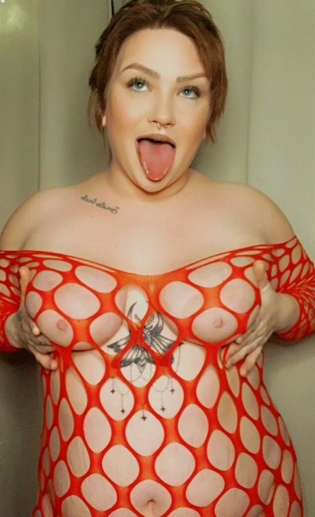 fionaryder26 naked star photo