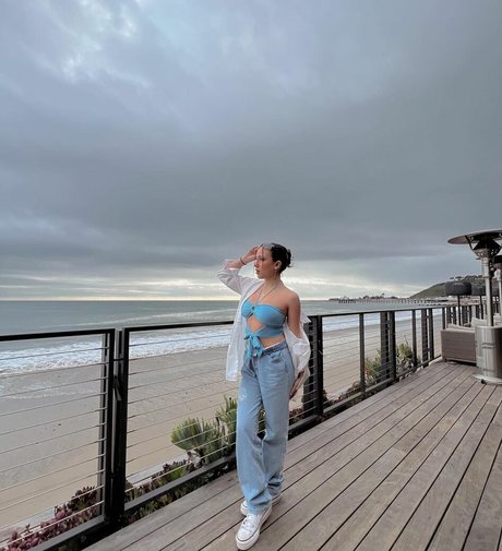 Ava Kolker perfect model gallery