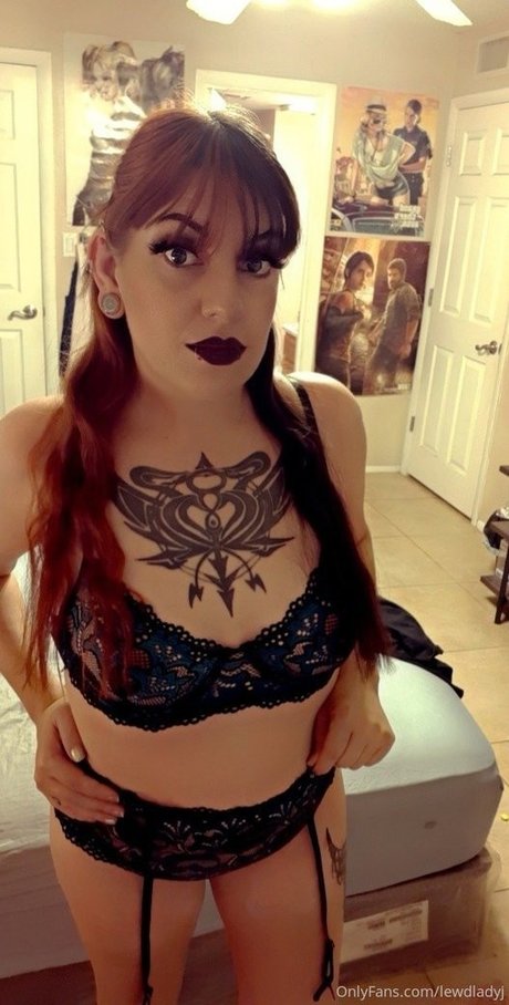 Lewdladyj pornstar perfect galleries
