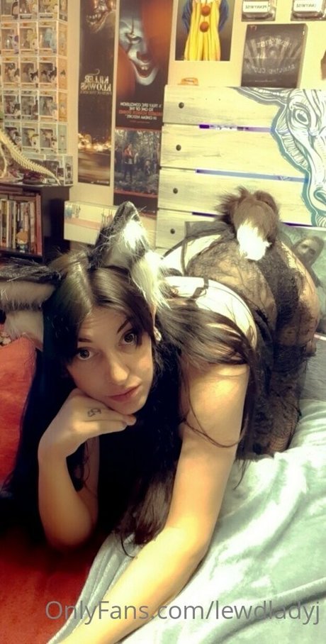 Lewdladyj actress gallery