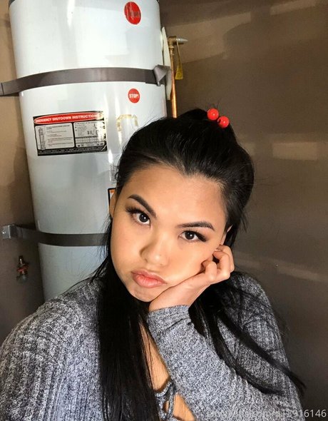 clubstarfall erotic actress picture