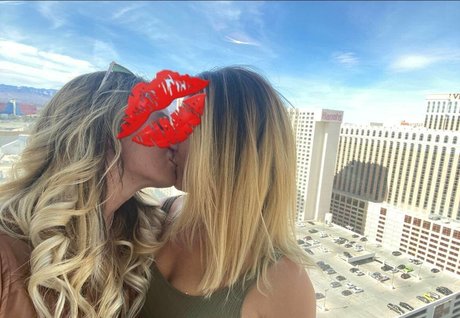 easyandi star naked img