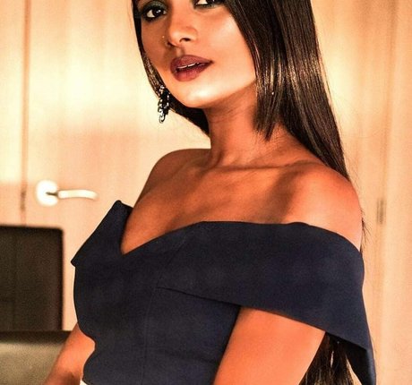 mature squirt onlyfans beautiful naked gallery