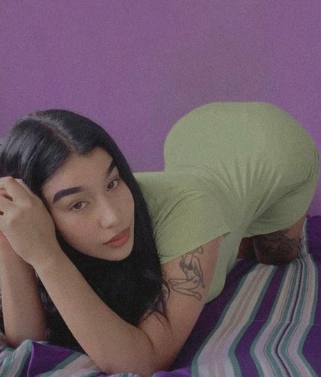 amywinos10 model pretty pics