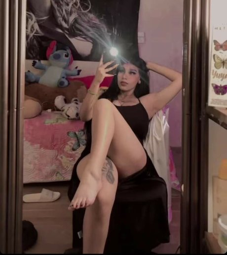 chubby babe onlyfans free sexy pic