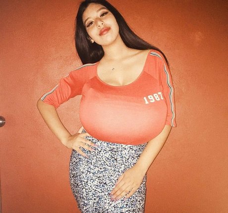 amywinos10 pornstar erotic photo