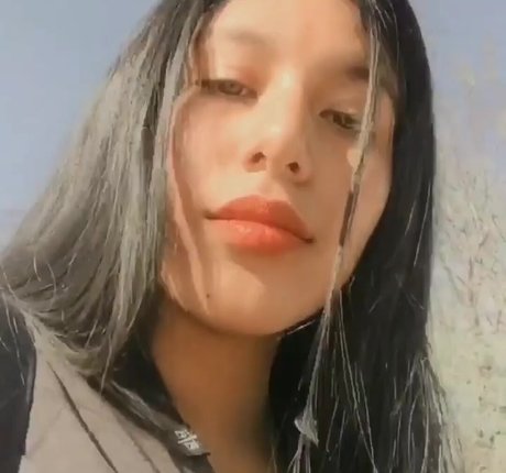 amywinos10 star naked pic