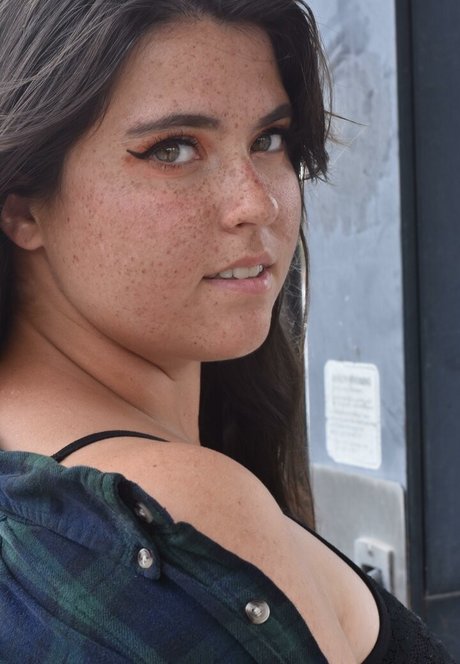 luscious laurel pornstar nude pics