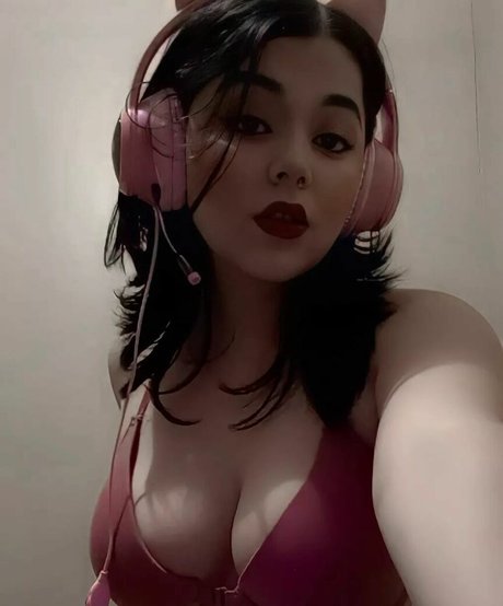 Alisson Sabineae pornstar gallery