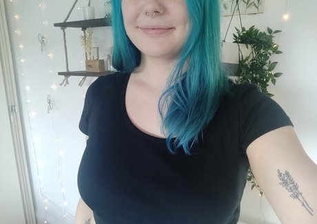 fxckava free naked pornstar pictures