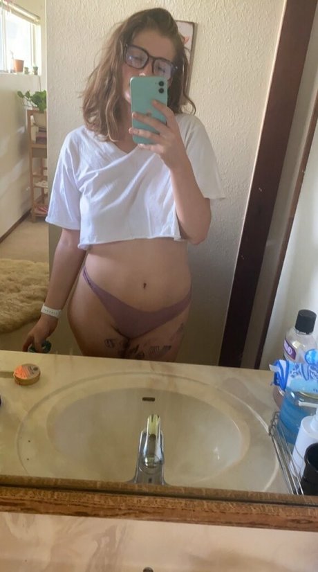 josiemcgovernfree model sexy pics