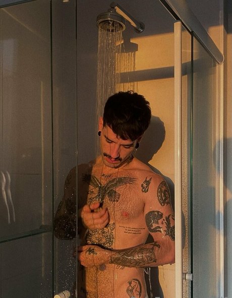 amateur trans onlyfans nude pics