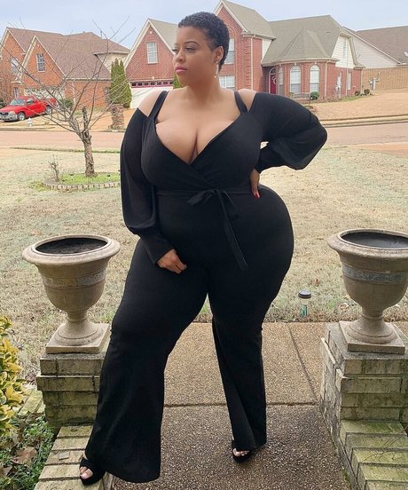 skinny shemale onlyfans art nude image