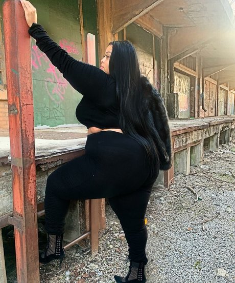 curvy lingerie onlyfans free sexy gallery