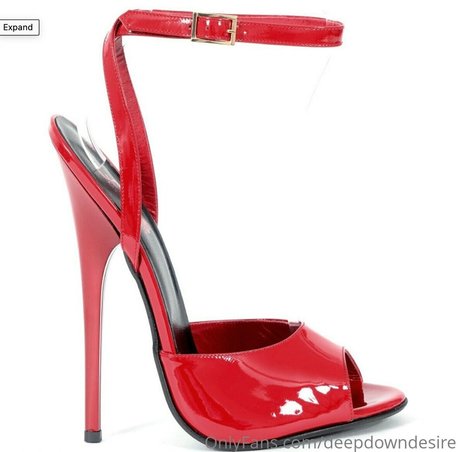 deepdowndesire pornstar img