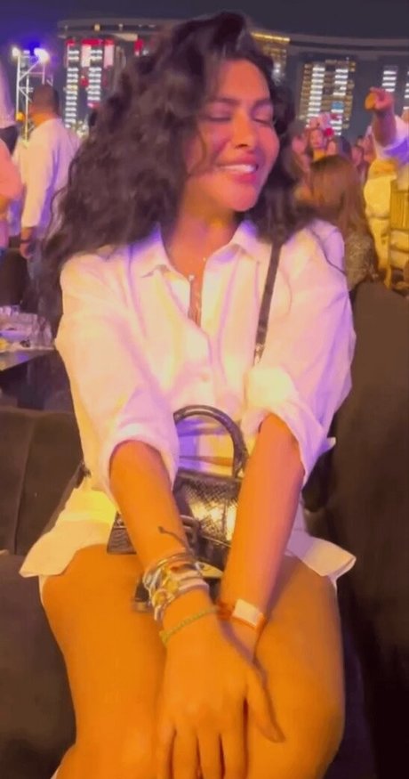 gay ebony onlyfans top pics