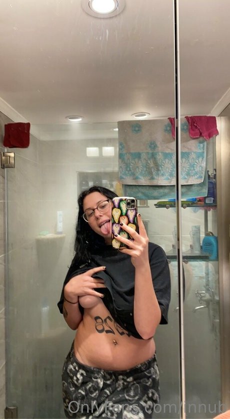 innub pornstar erotic pic