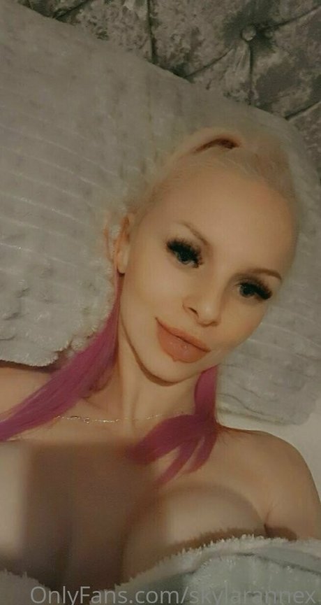 skylarannex perfect pornstar pics