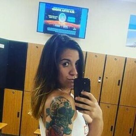 Ailin Perez free star picture