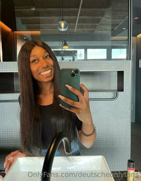 big ass lingerie onlyfans hot sexy pics