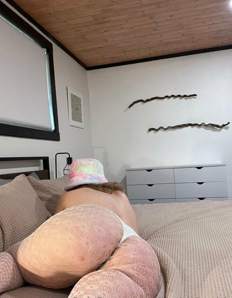 Slimthichealth model top pictures