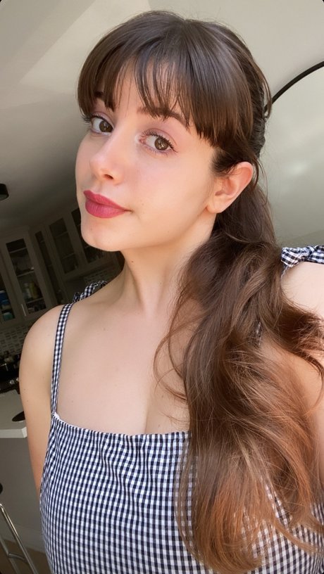 Zanah Marie xxx model photos