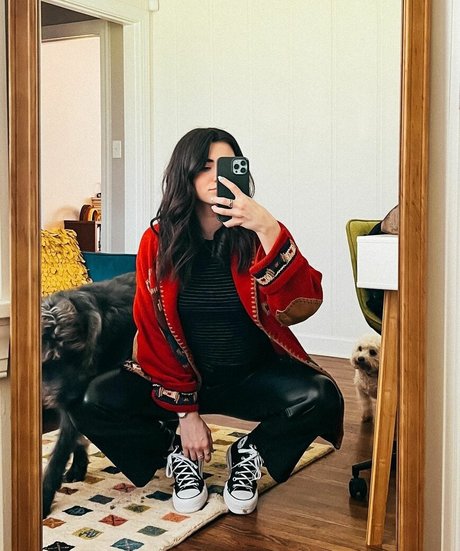 blonde hairy pussy onlyfans beautiful pics