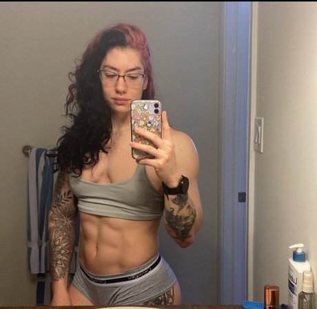 shemale fucks girl onlyfans nudes images