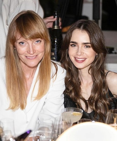 Lily Collins pornographic model image