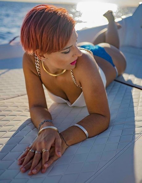 yfaveth star pornographic pic