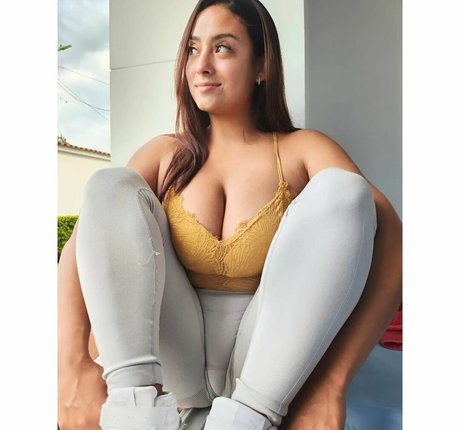 black girls onlyfans exclusive pic