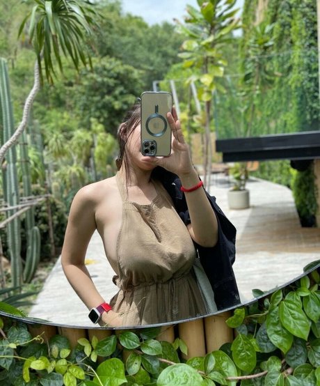 Niparat Konyai naked actress photo