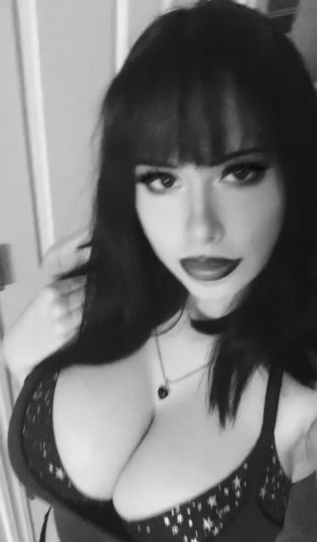 mariana labruja hd actress image