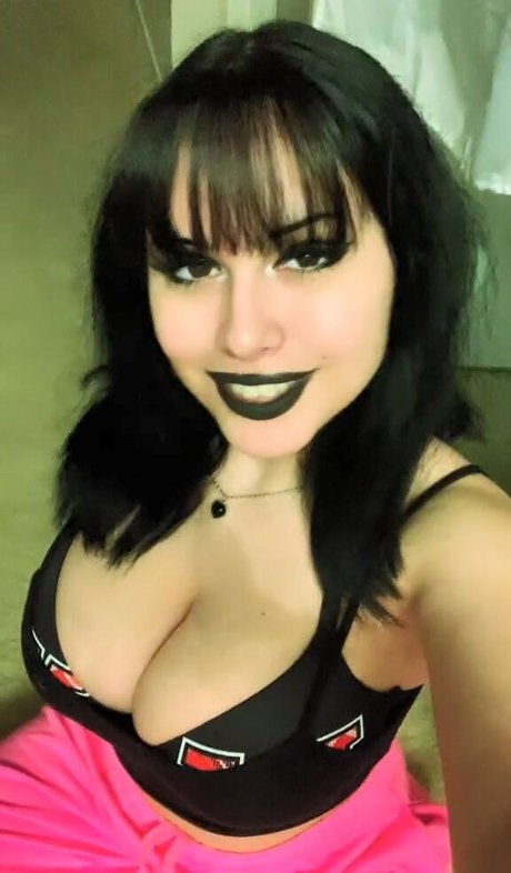 mariana labruja pornstar nudes pic