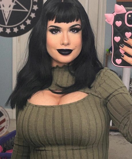 mariana labruja star photo