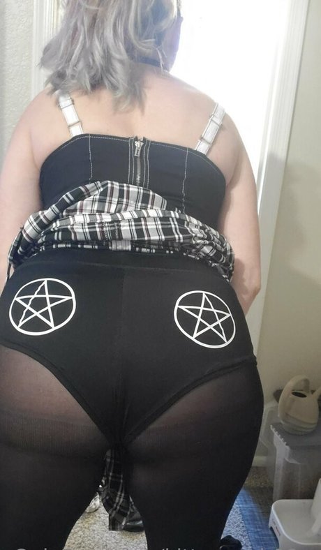 kittygoesb00m pornstar hd gallery