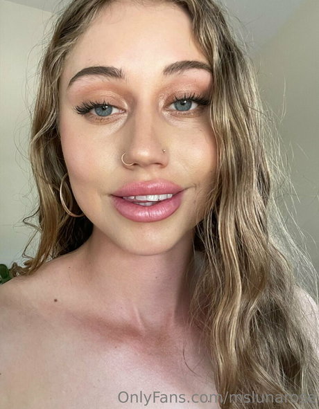 Mslunarose beautiful pornstar img